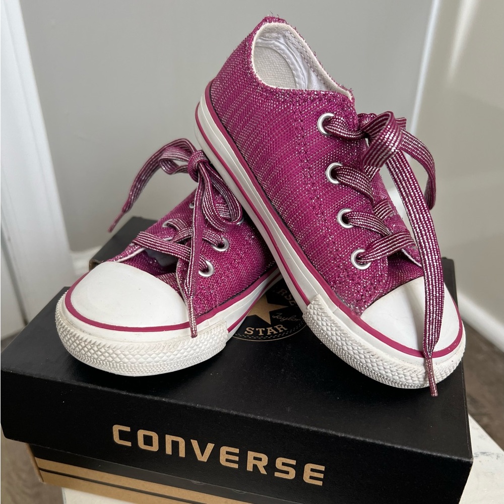 Converse Kids Sparkly Magenta Sneakers